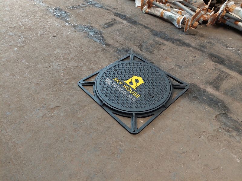 Tutup Manhole