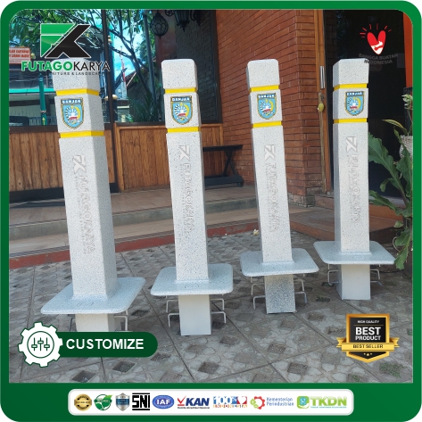 Bollard Trotoar