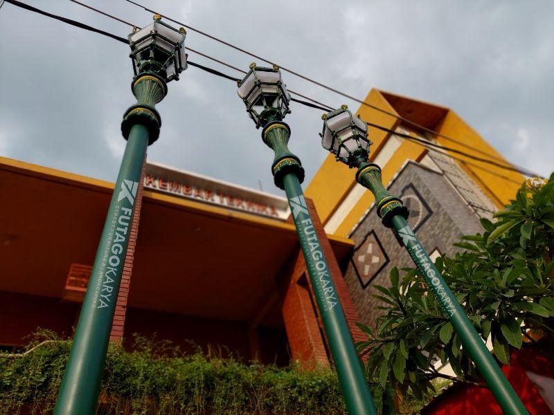 tiang lampu taman klasik