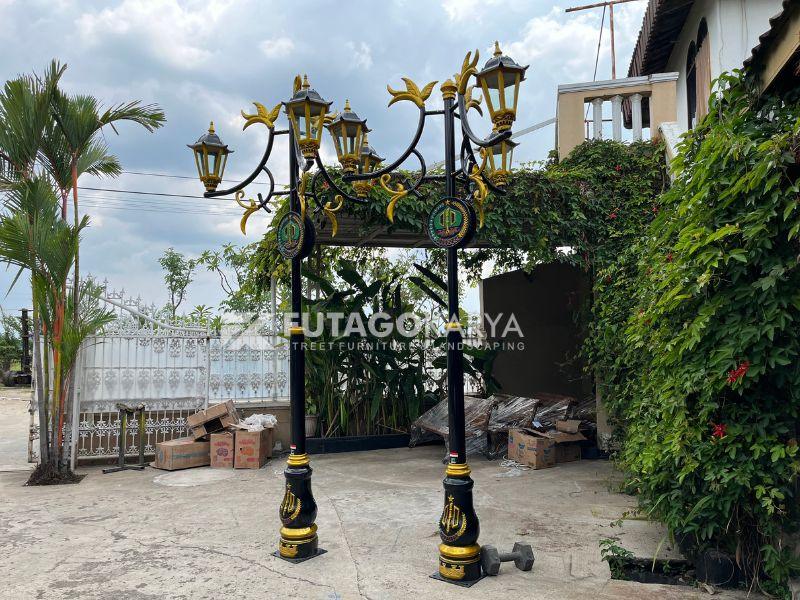 Tiang Lampu Jalan Minimalis