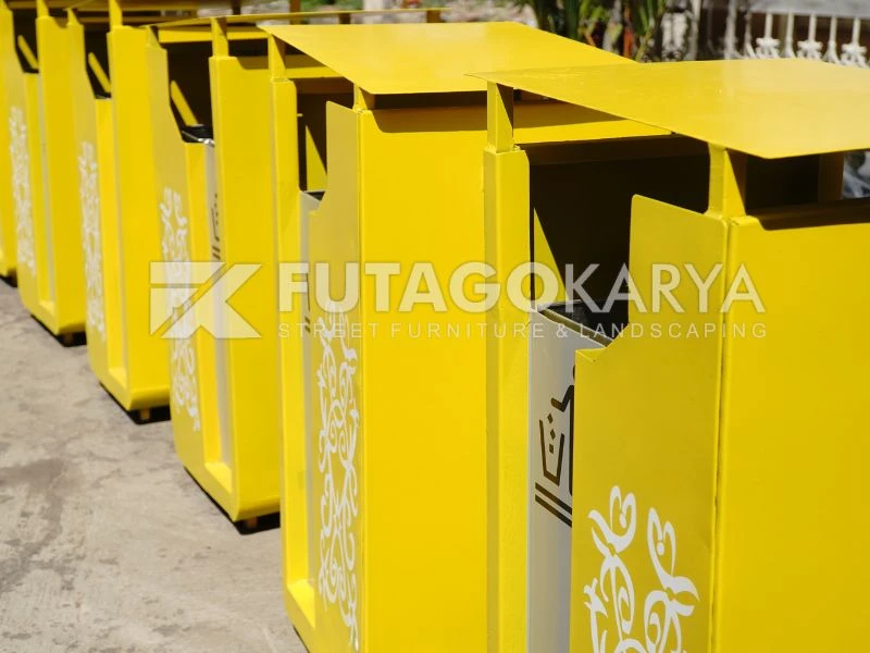 Keunggulan Material Tong Sampah dari Besi di Lingkungan Modern