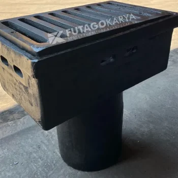 deck drain area pedestrian